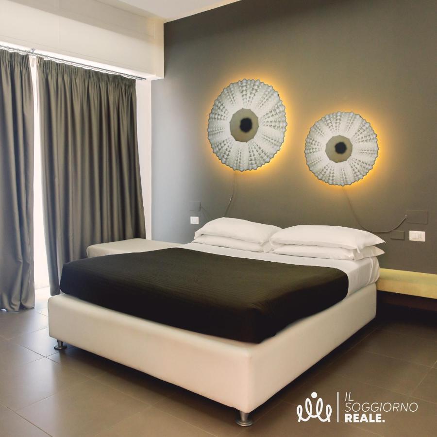 B&B Copacabana Colors มาร์เกริตา ดิ ซาวอยา ภายนอก รูปภาพ